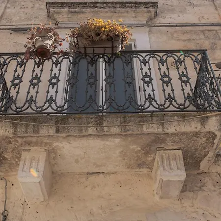 Il Vicinato, Casa Immersa Nel Cuore Dei Sassi Frühstückspension Matera